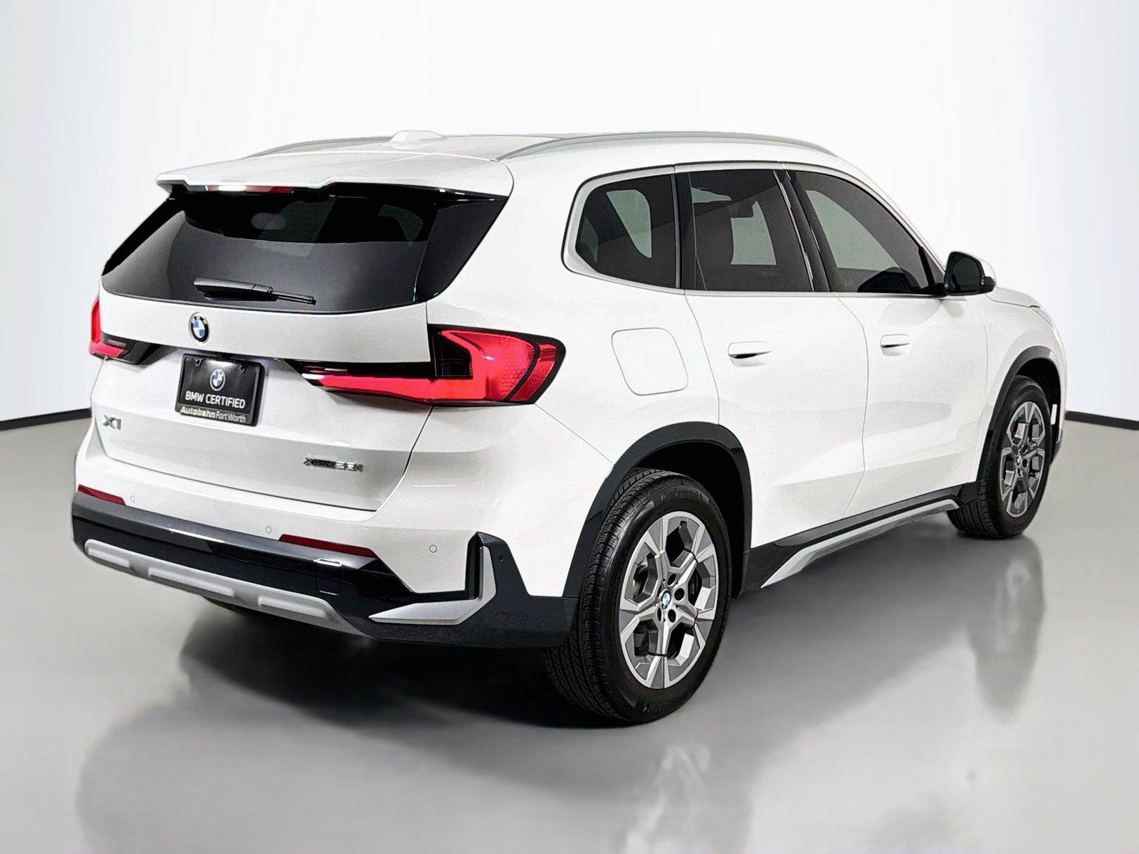 Used 2026 BMW X1 xDrive28i w/ Technology Package AWD/4WD image 6