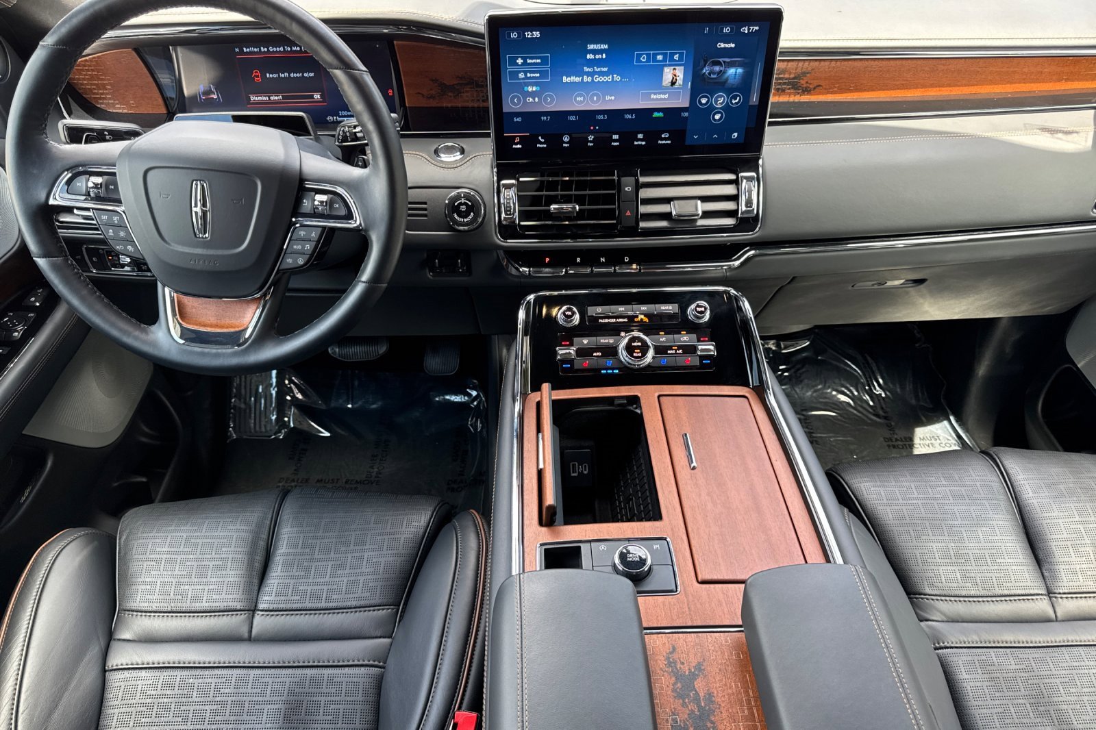 Used 2024 Lincoln Navigator Black Label image 13