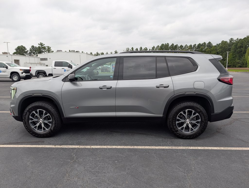 Used 2025 GMC Acadia AT4 w/ Super Cruise Package AWD/4WD image 28