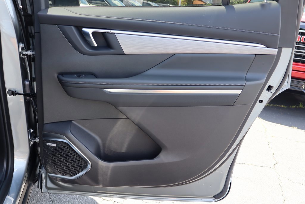 New 2025 Buick Enclave Preferred image 19