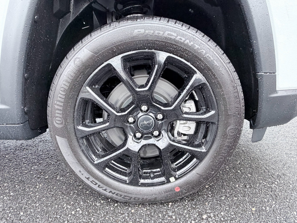 New 2026 Jeep Compass Latitude image 32