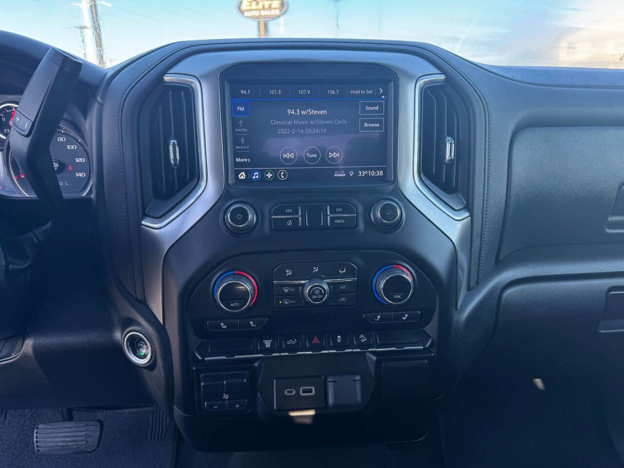 Used 2023 Chevrolet Silverado 2500 LT w/ Convenience Package AWD/4WD image 22