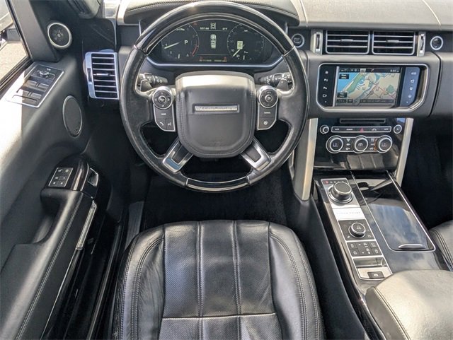 Used 2016 Land Rover Range Rover HSE image 9