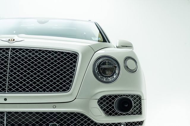 Used 2019 Bentley Bentayga AWD/4WD image 7