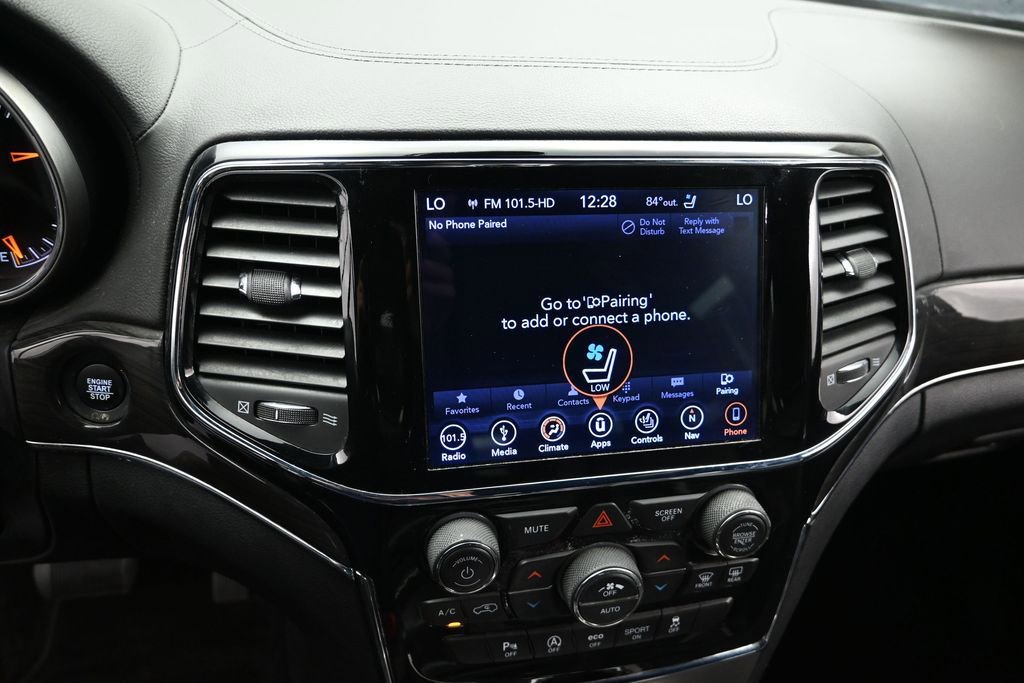 Used 2019 Jeep Grand Cherokee Overland RWD image 14