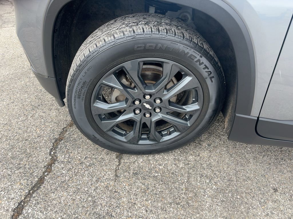 Used 2020 Chevrolet Traverse RS image 9