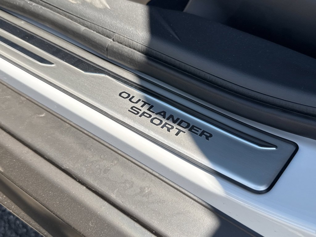 New 2027 Mitsubishi Outlander Sport ES AWD/4WD image 21