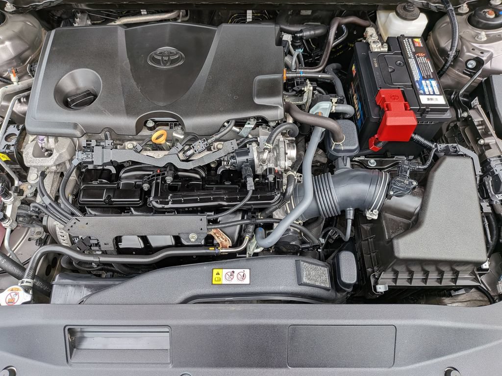 Used 2024 Toyota Camry SE FWD image 30