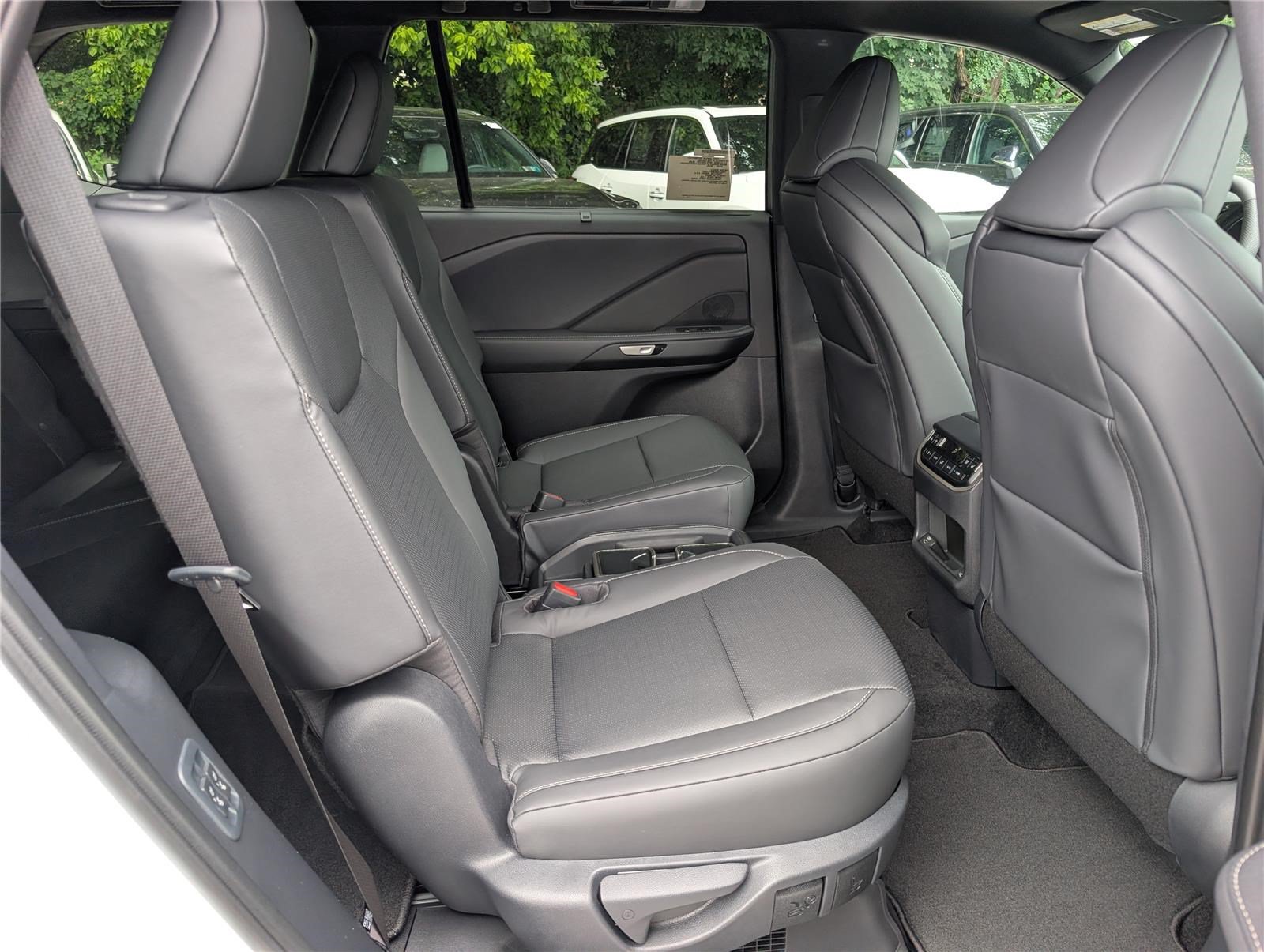 New 2026 Lexus TX 500h AWD w/ Technology Package image 9