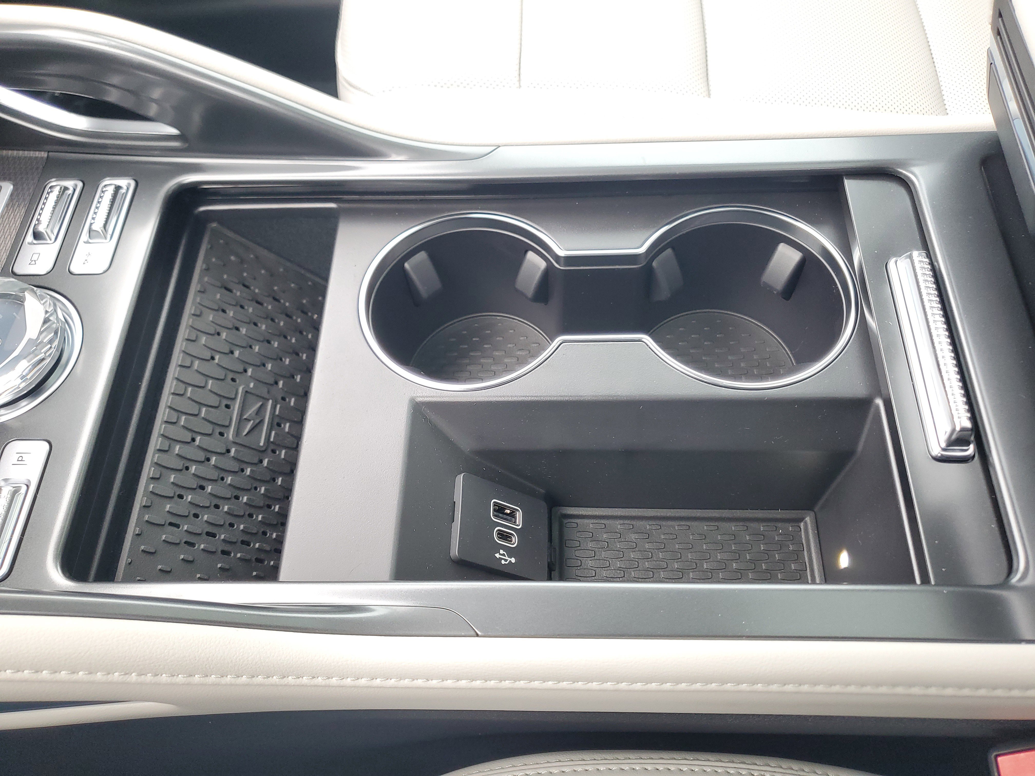 New 2026 Lincoln Nautilus Premier w/ Equipment Group 102A image 27