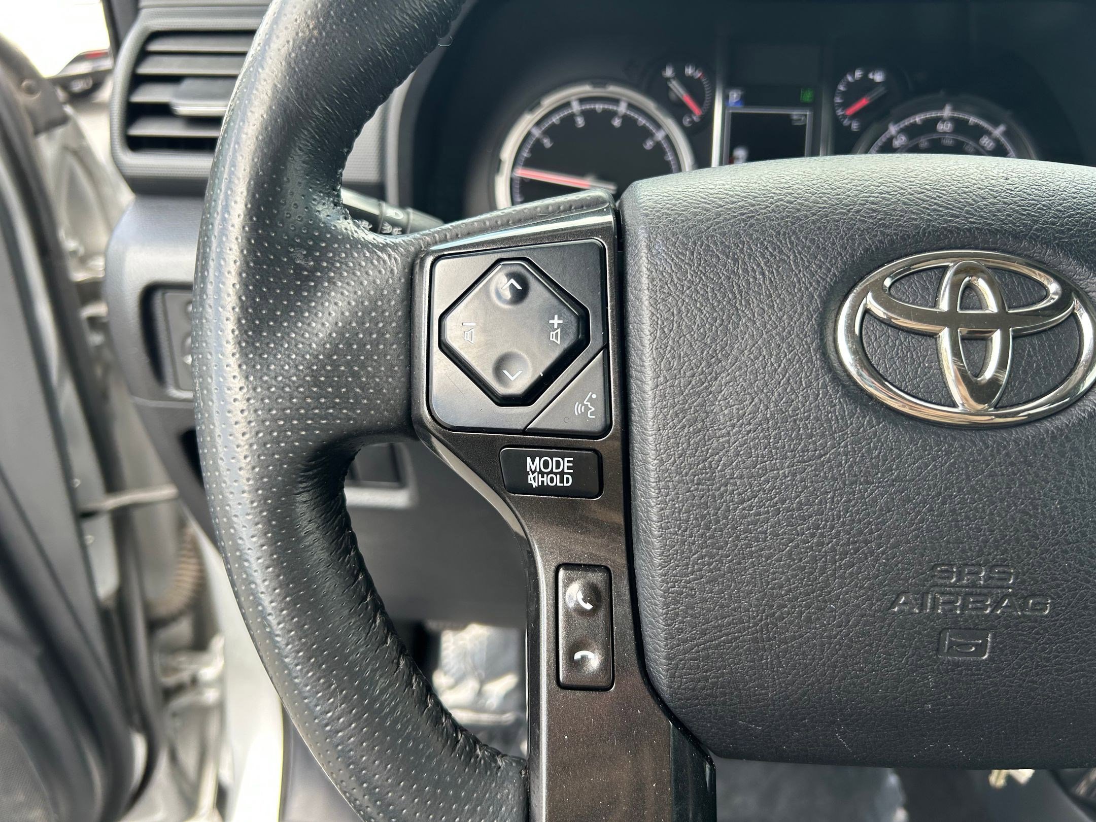 Used 2021 Toyota 4Runner TRD Off-Road image 15