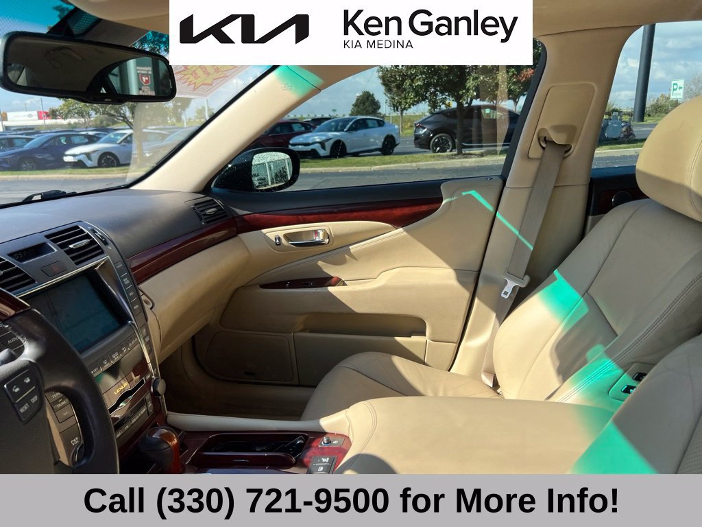 Used 2007 Lexus LS 460 RWD image 37