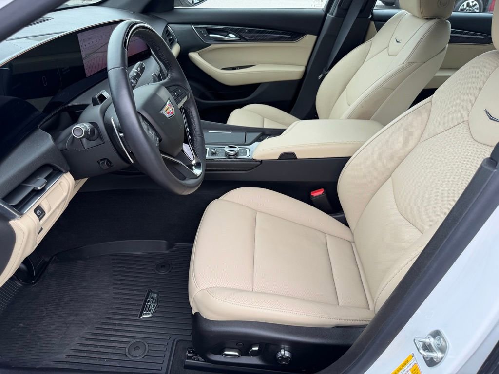 Used 2025 Cadillac CT5 Premium Luxury RWD image 24