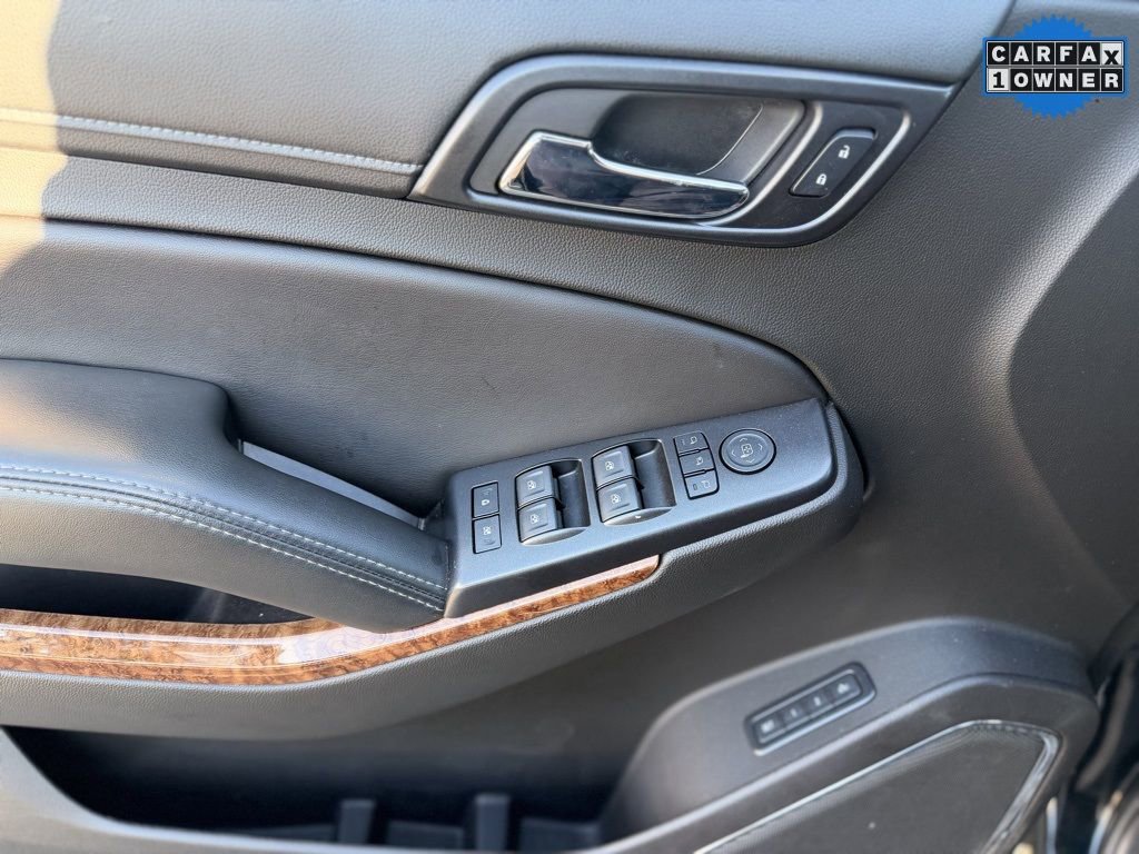 Used 2018 Chevrolet Suburban Premier image 20