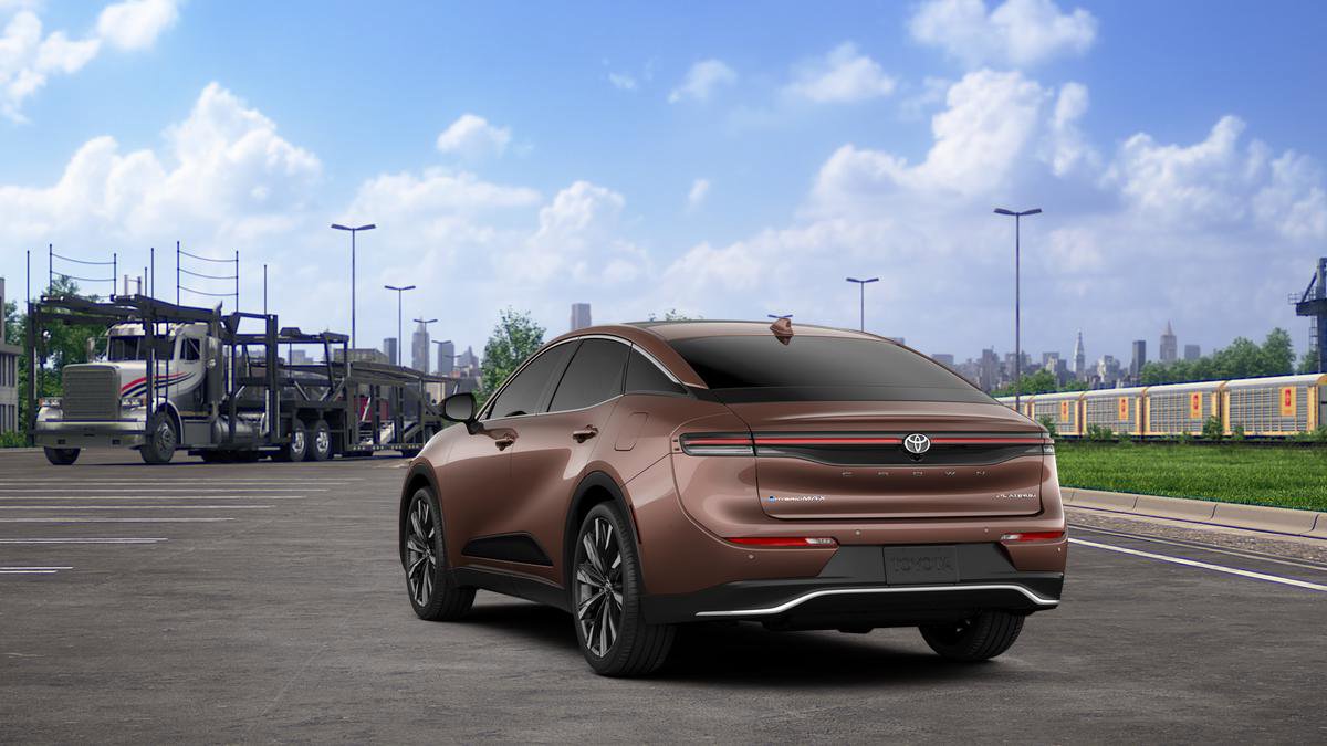 New 2026 Toyota Crown Platinum image 40