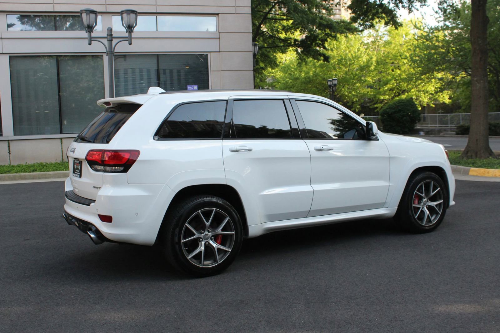 Used 2017 Jeep Grand Cherokee SRT AWD/4WD image 7