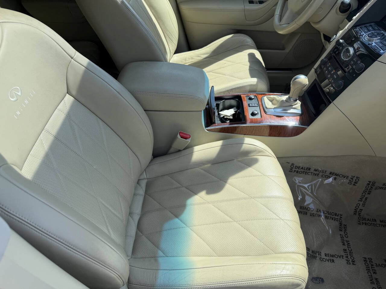 Used 2013 INFINITI FX37 AWD w/ Premium Pkg image 22