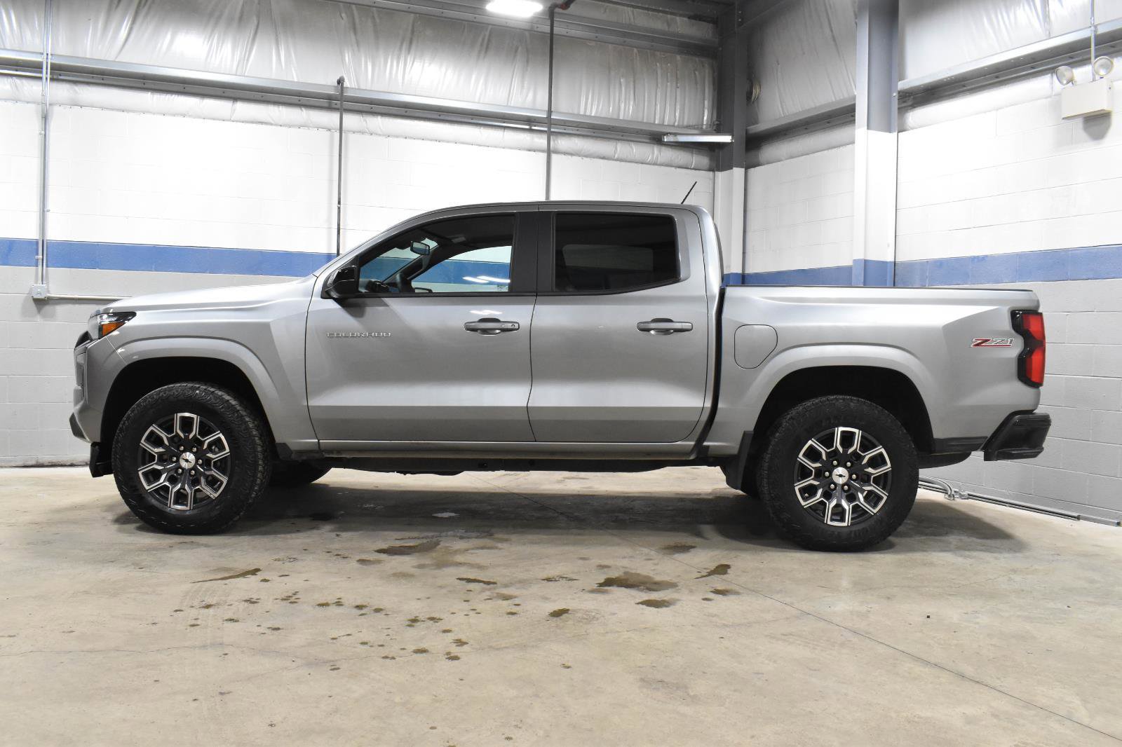 Used 2024 Chevrolet Colorado Z71 w/ Z71 Convenience Package 2 AWD/4WD image 26