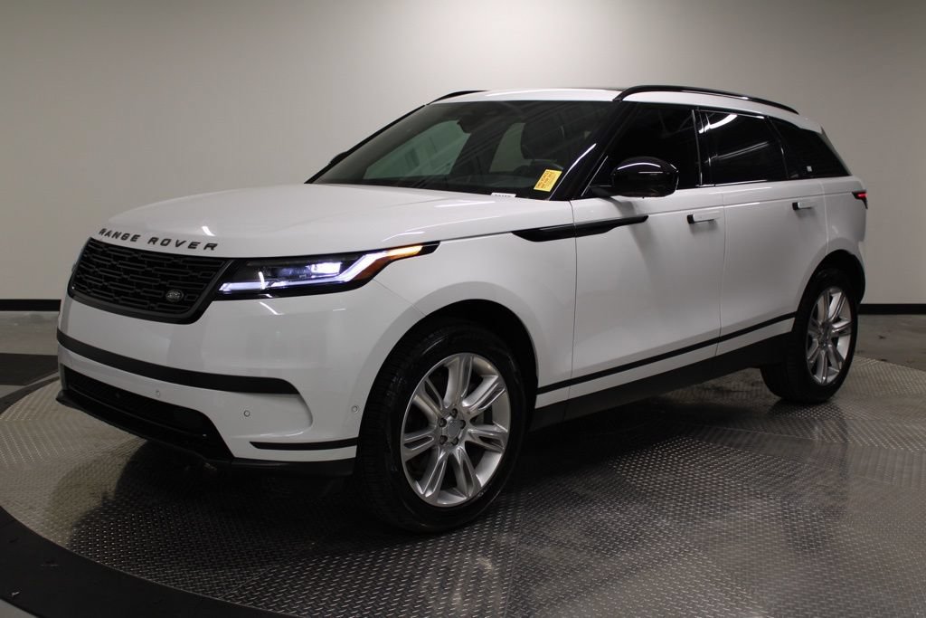 Certified 2025 Land Rover Range Rover Velar S AWD/4WD image 1