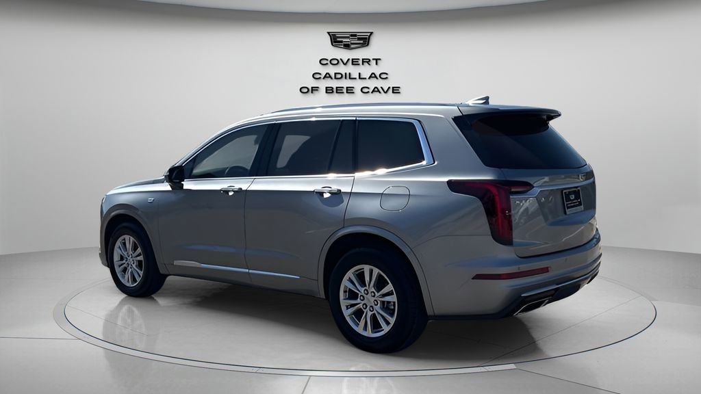 New 2025 Cadillac XT6 Luxury image 6