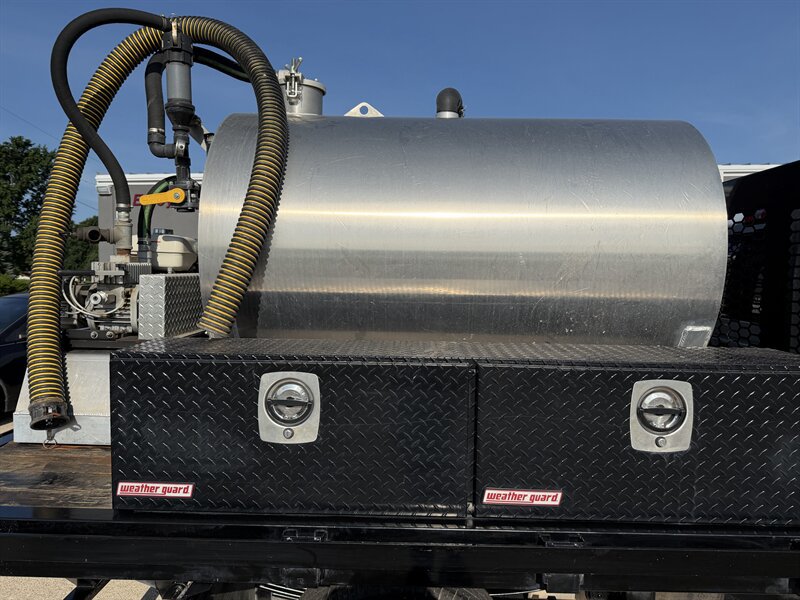 Used 2024 GMC Sierra 3500 Pro RWD image 15