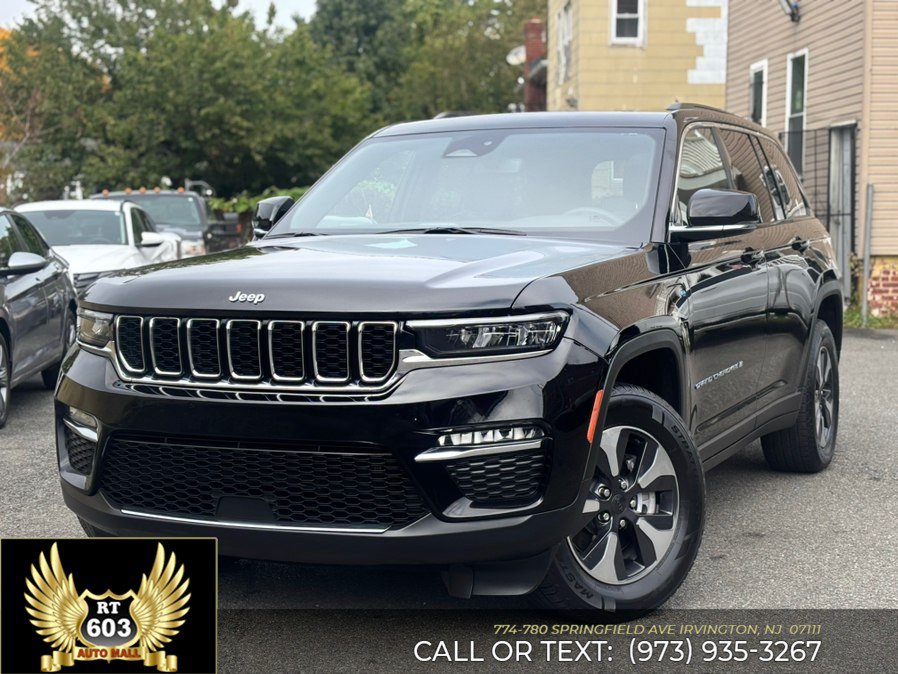 Used 2024 Jeep Grand Cherokee Limited 4xe AWD/4WD image 1