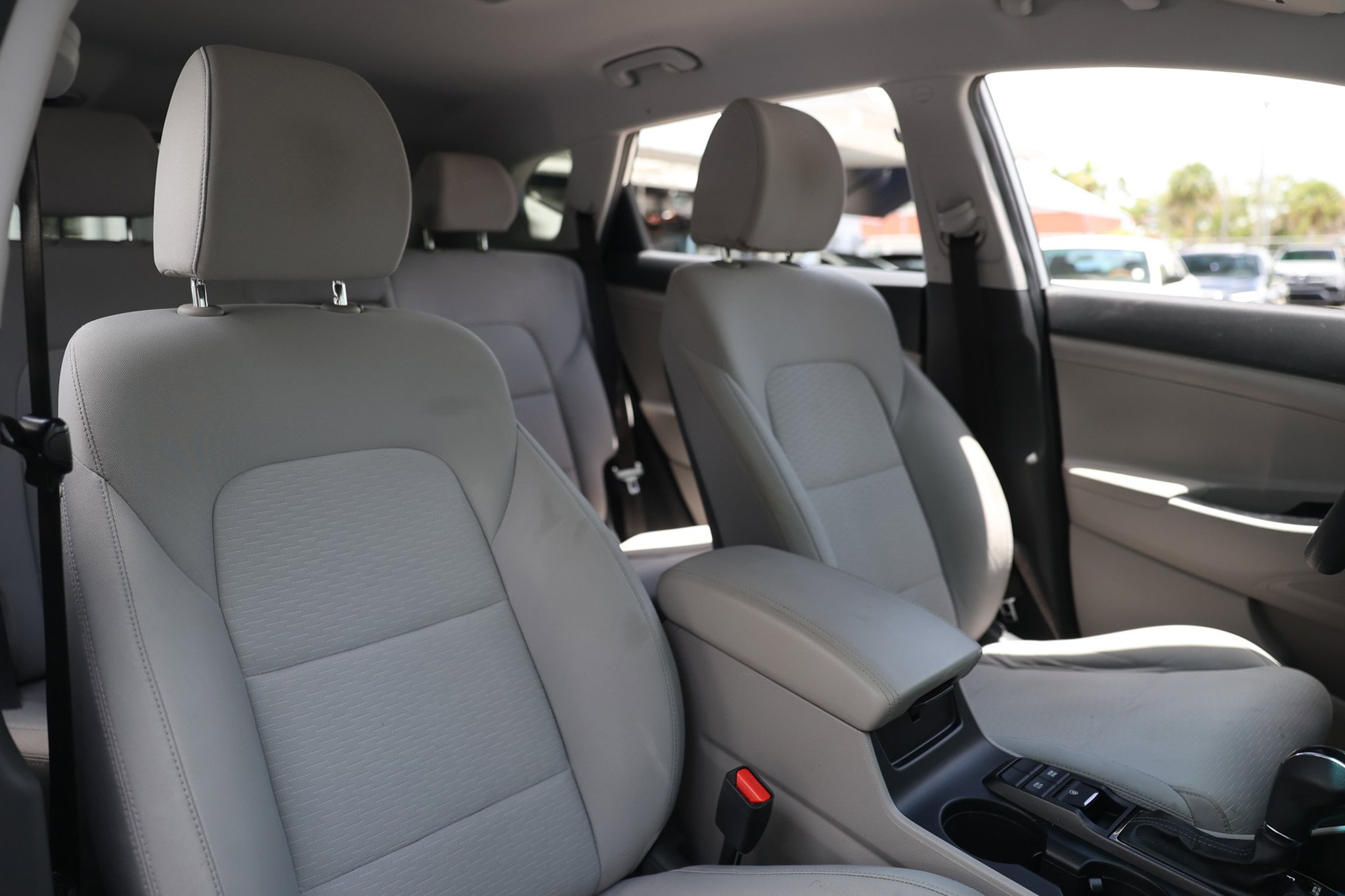 Used 2019 Hyundai Tucson SE FWD image 16
