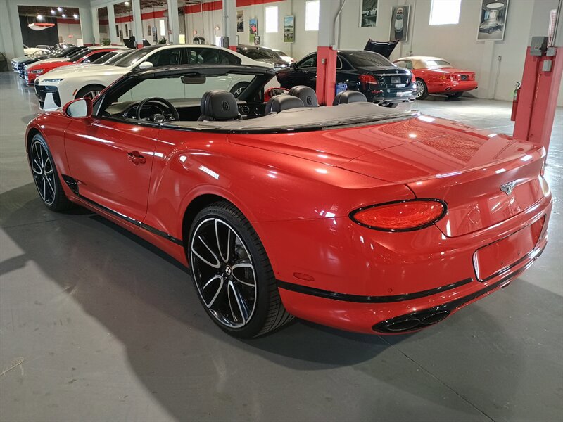 Used 2020 Bentley Continental GT AWD/4WD image 3
