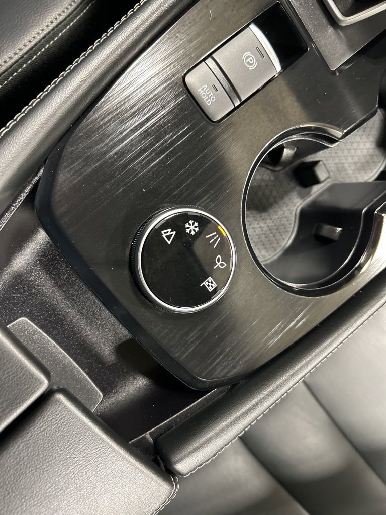 Used 2023 Nissan Rogue SL image 26
