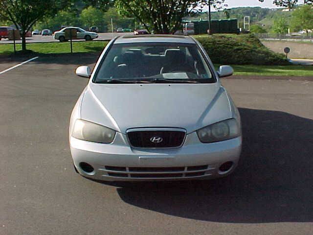 Used 2003 Hyundai Elantra GLS FWD image 3