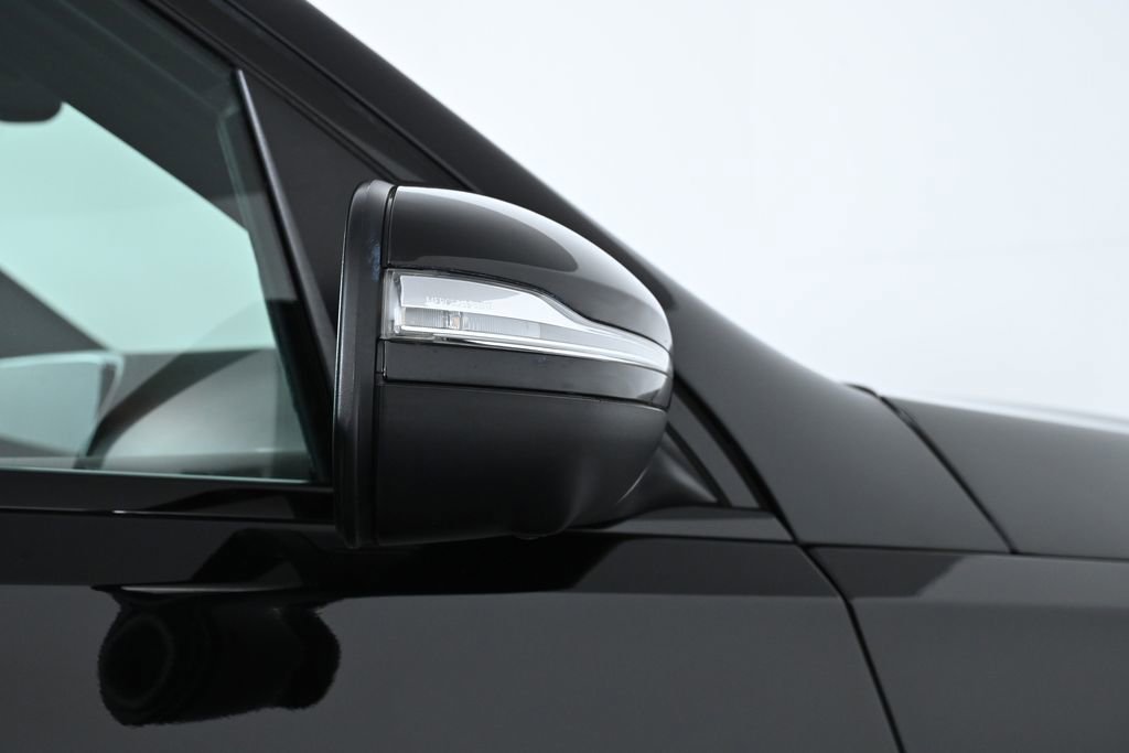 Used 2022 Mercedes-Benz GLS 450 4MATIC image 11