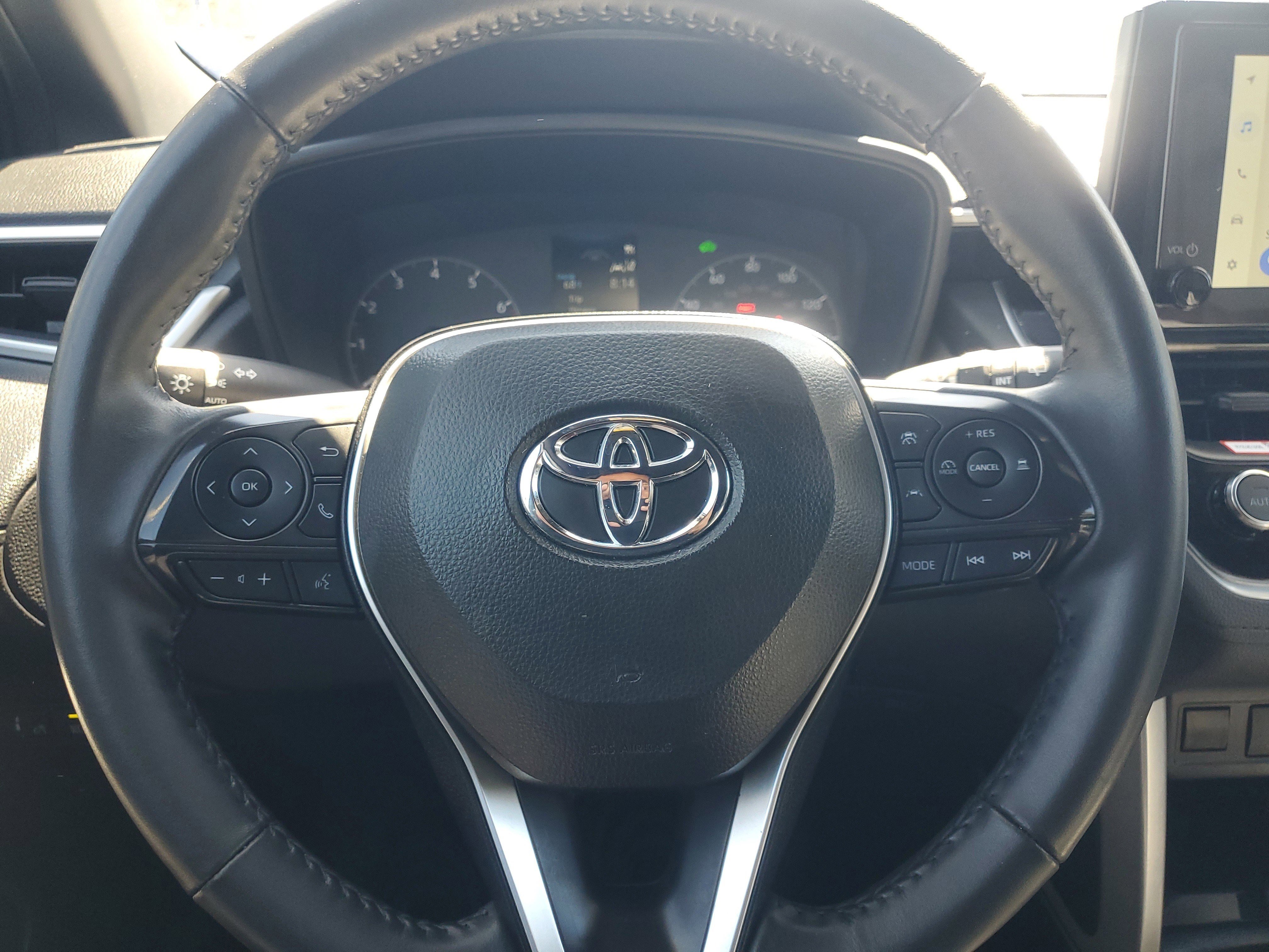 Certified 2024 Toyota Corolla Cross SE image 20