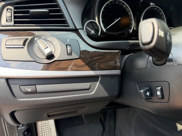 Used 2015 BMW 535i xDrive Sedan AWD/4WD image 20