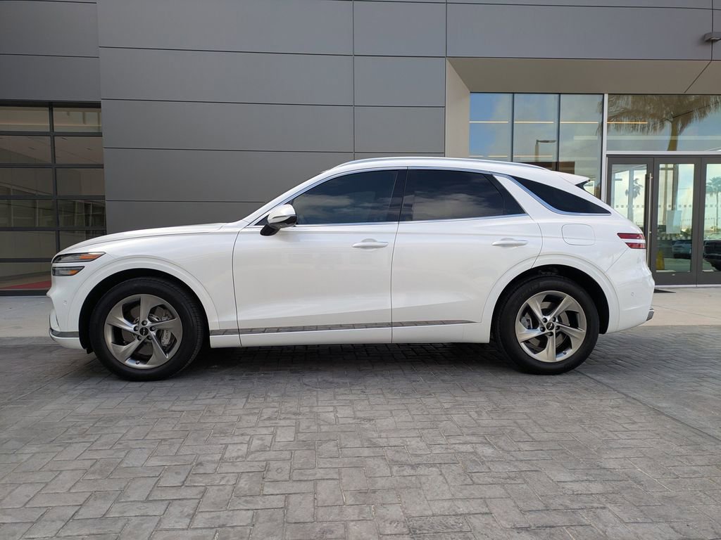 Used 2026 Genesis GV70 2.5T Advanced image 8