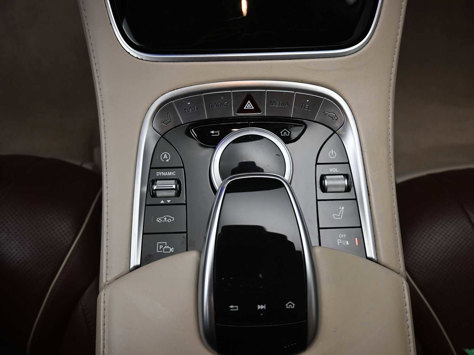 Used 2018 Mercedes-Benz S 560 Sedan image 19