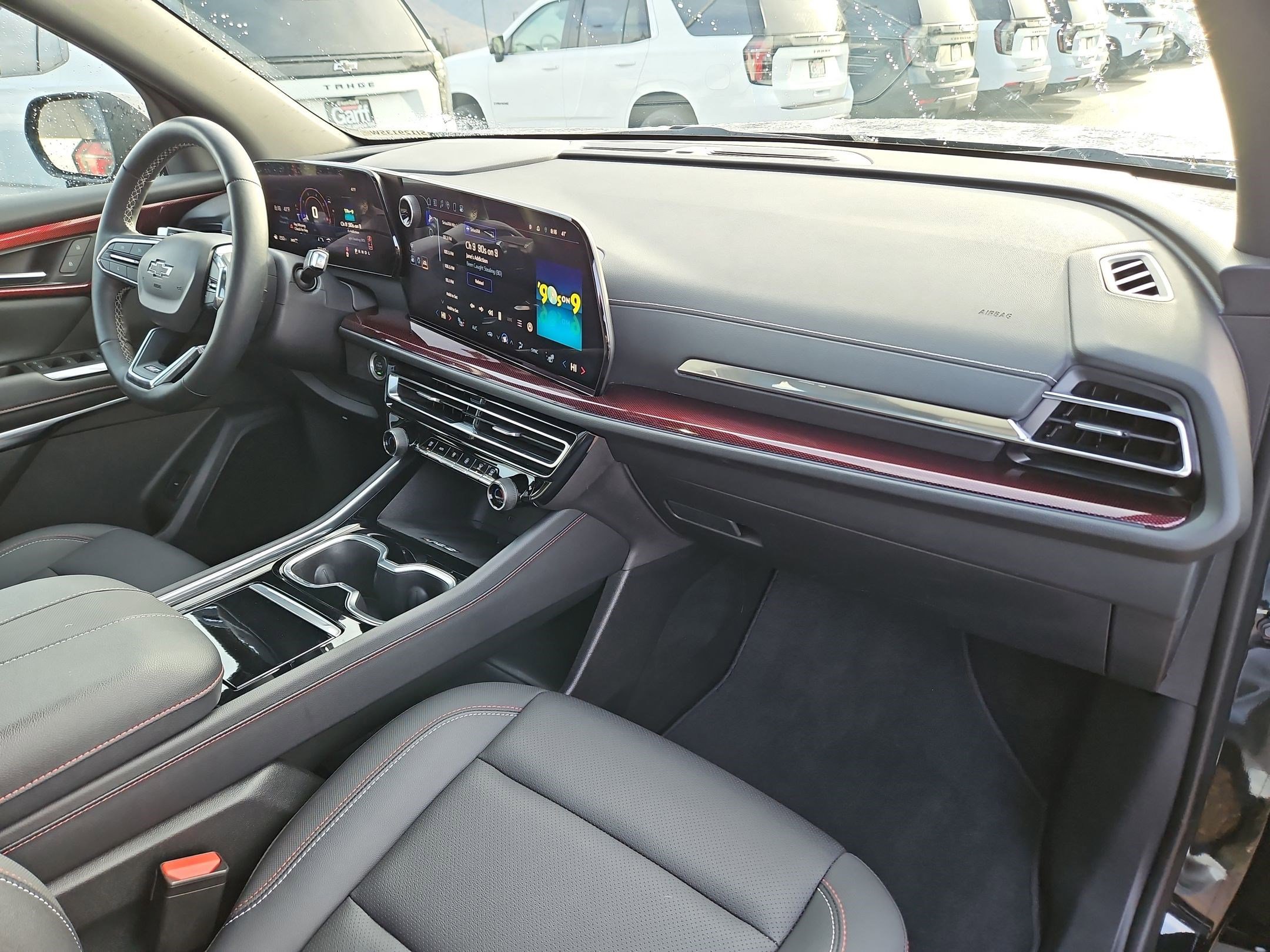 Used 2025 Chevrolet Traverse Z71 w/ Driver Confidence Package AWD/4WD image 33