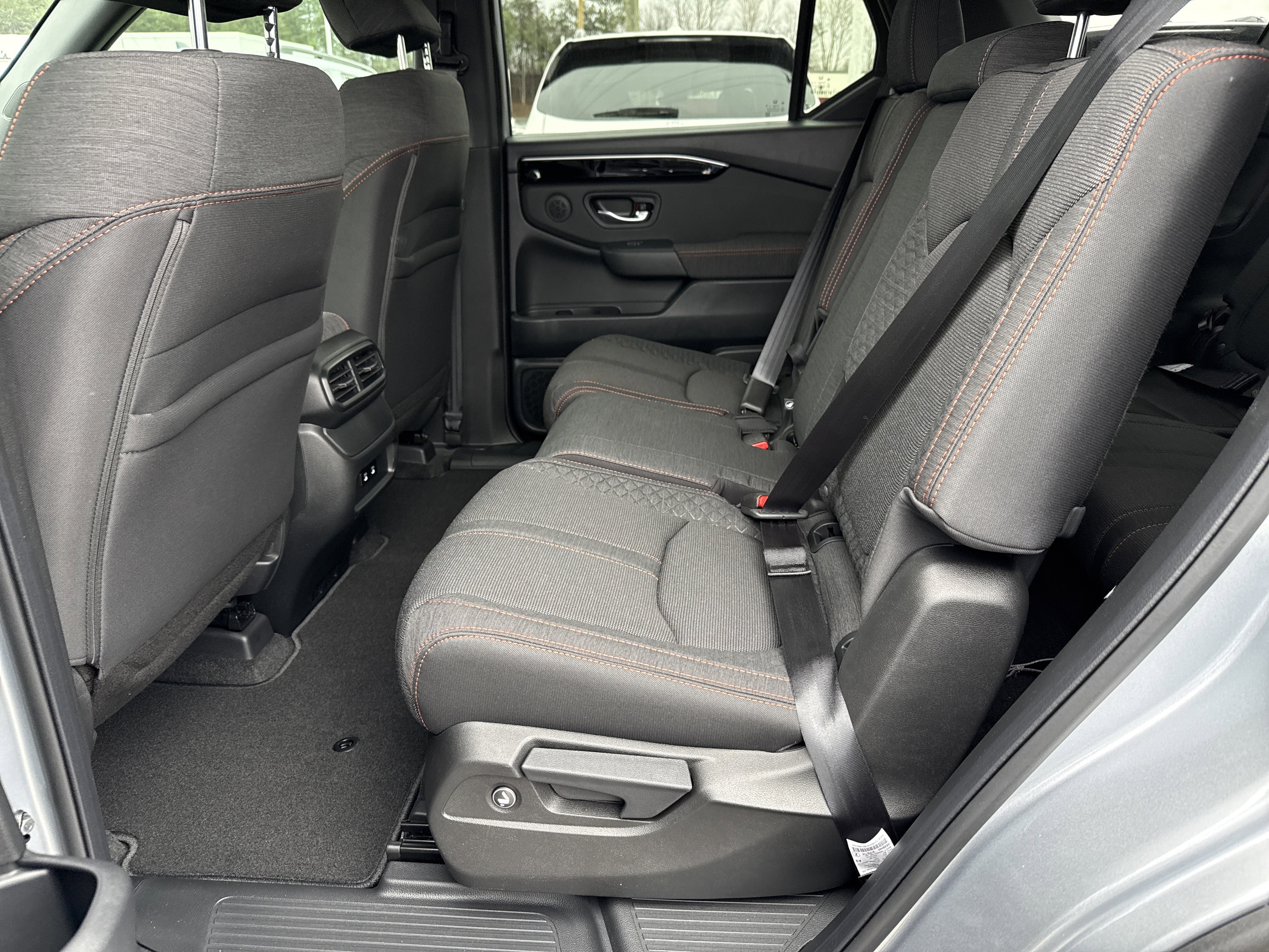 New 2026 Honda Pilot Sport image 28