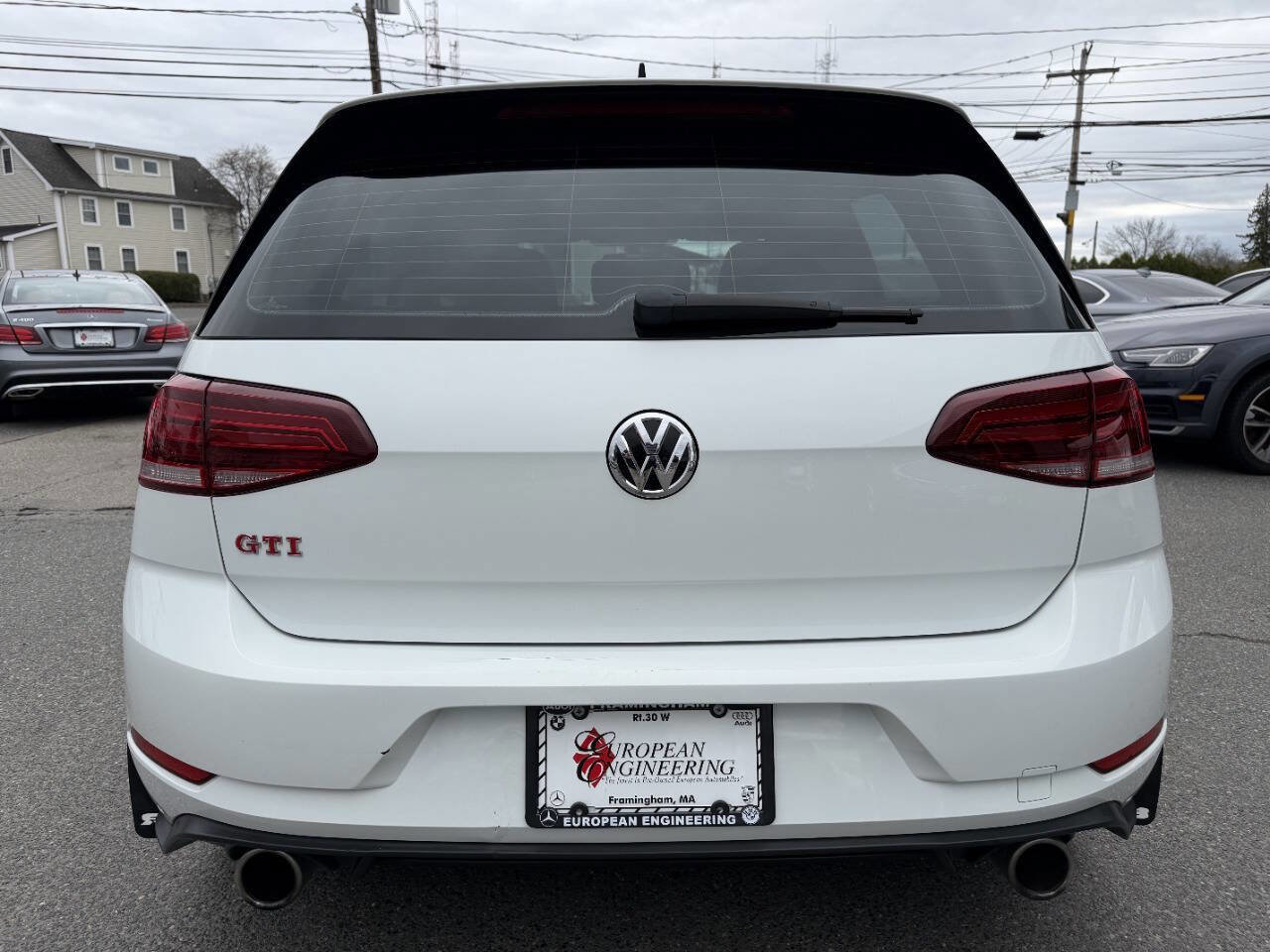 Used 2020 Volkswagen GTI S image 6