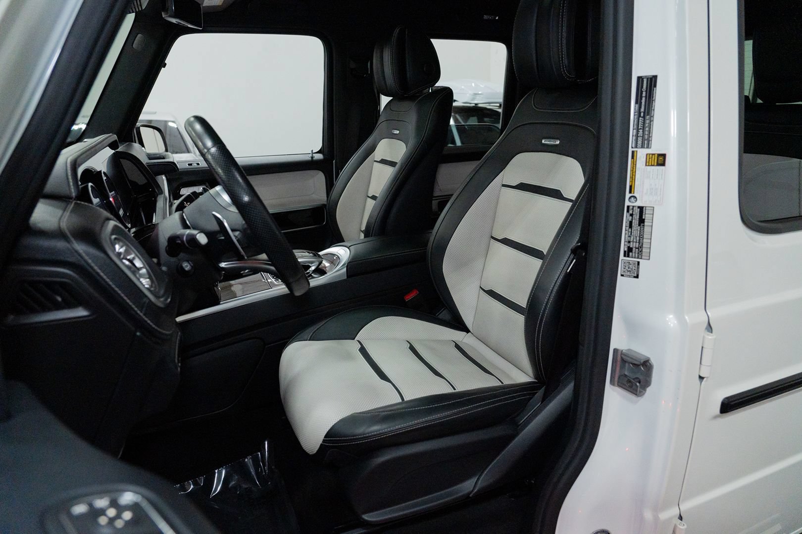Used 2019 Mercedes-Benz G 63 AMG 4MATIC image 28