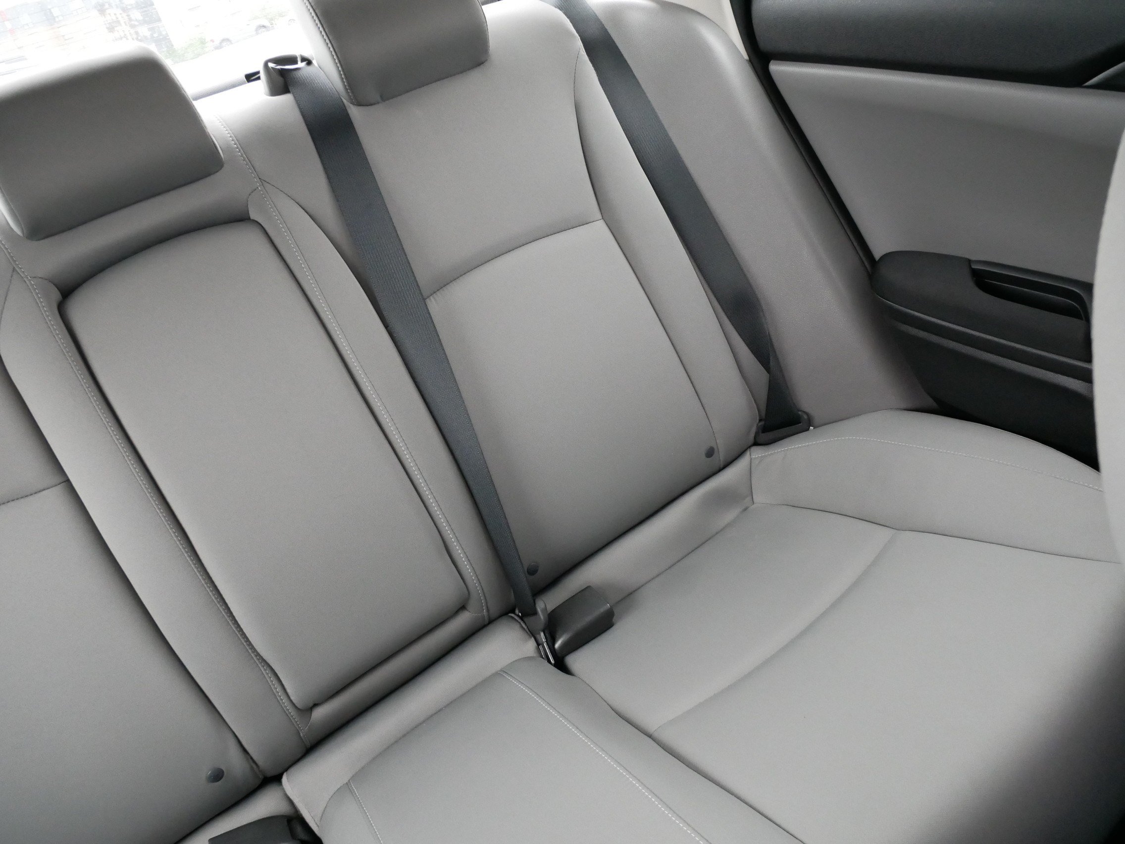Used 2018 Honda Civic EX image 14