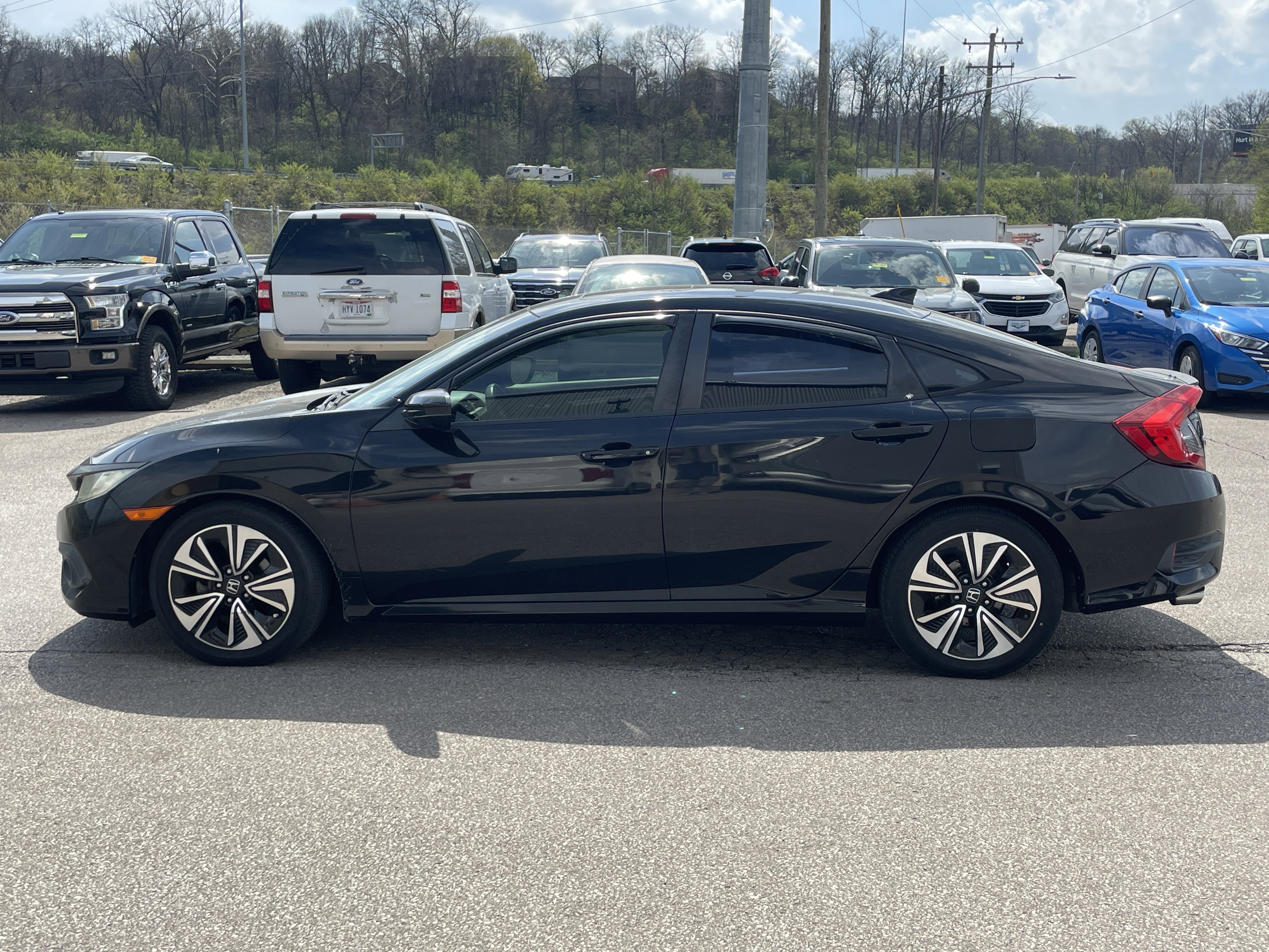 Used 2016 Honda Civic EX-T image 4