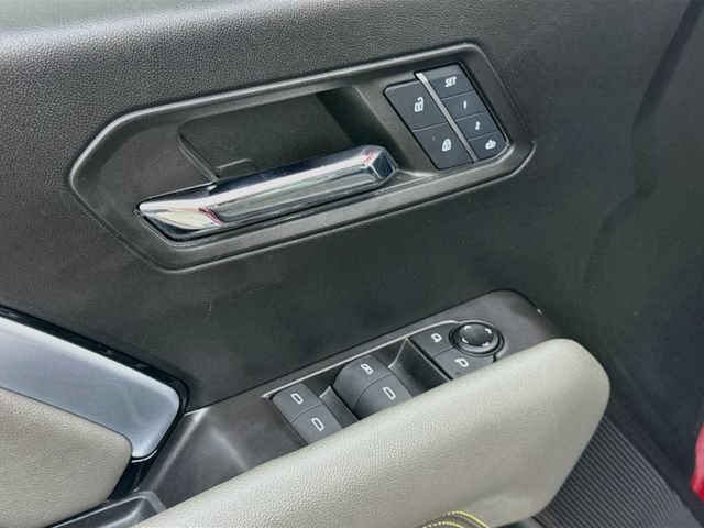 Used 2024 Chevrolet Colorado ZR2 w/ ZR2 Convenience Package III AWD/4WD image 17