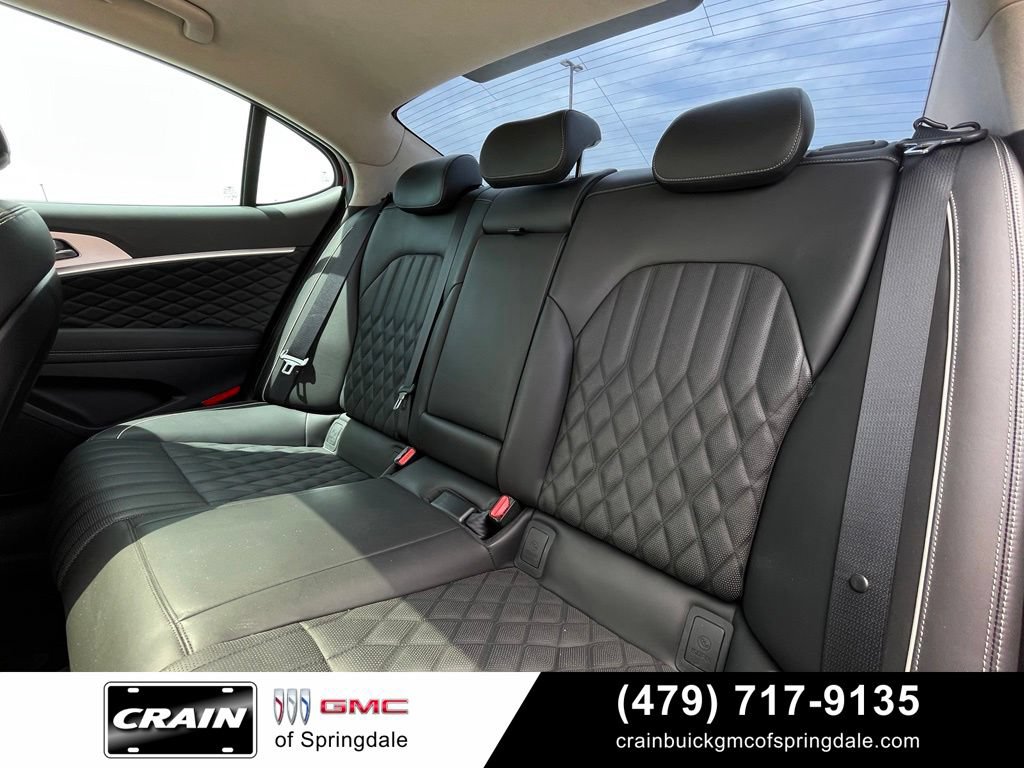 Used 2019 Genesis G70 3.3T Advanced w/ Prestige Package RWD image 24