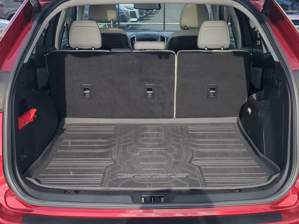 Used 2018 Ford Edge Titanium w/ Equipment Group 301A image 20