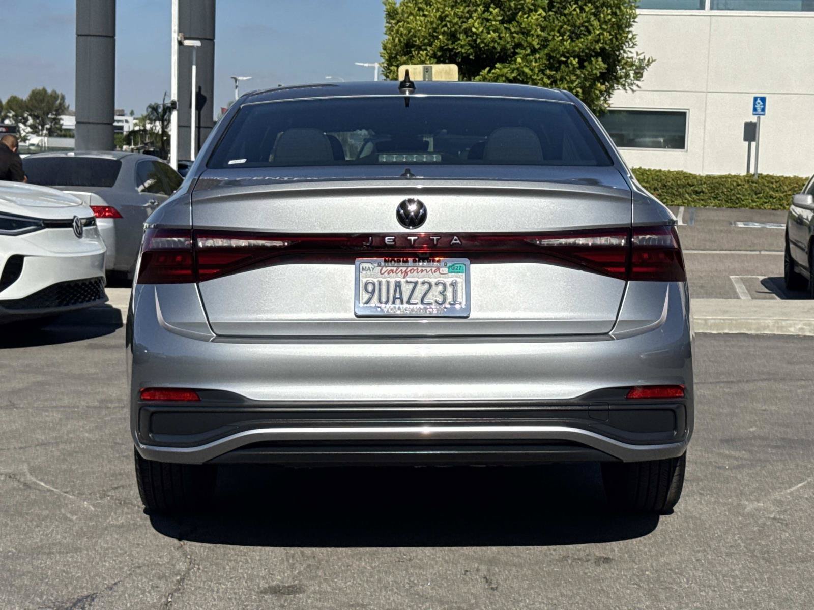 Certified 2025 Volkswagen Jetta Sport FWD image 4