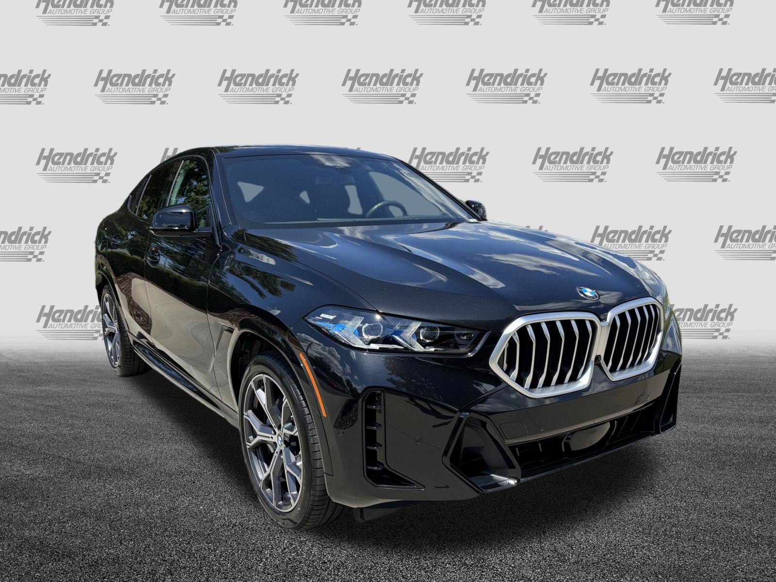 Certified 2026 BMW X6 xDrive40i AWD/4WD image 2