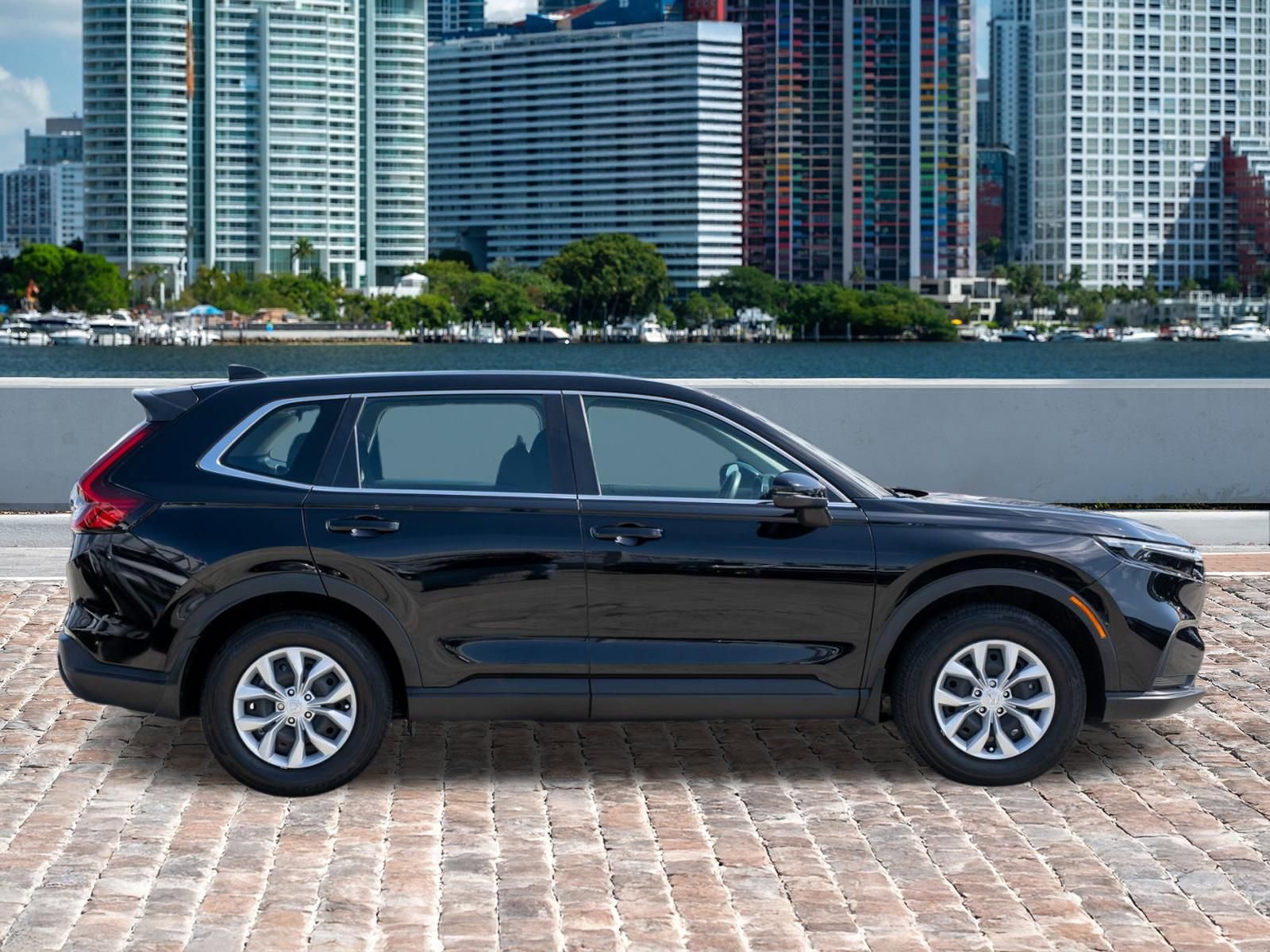 Certified 2023 Honda CR-V LX image 4