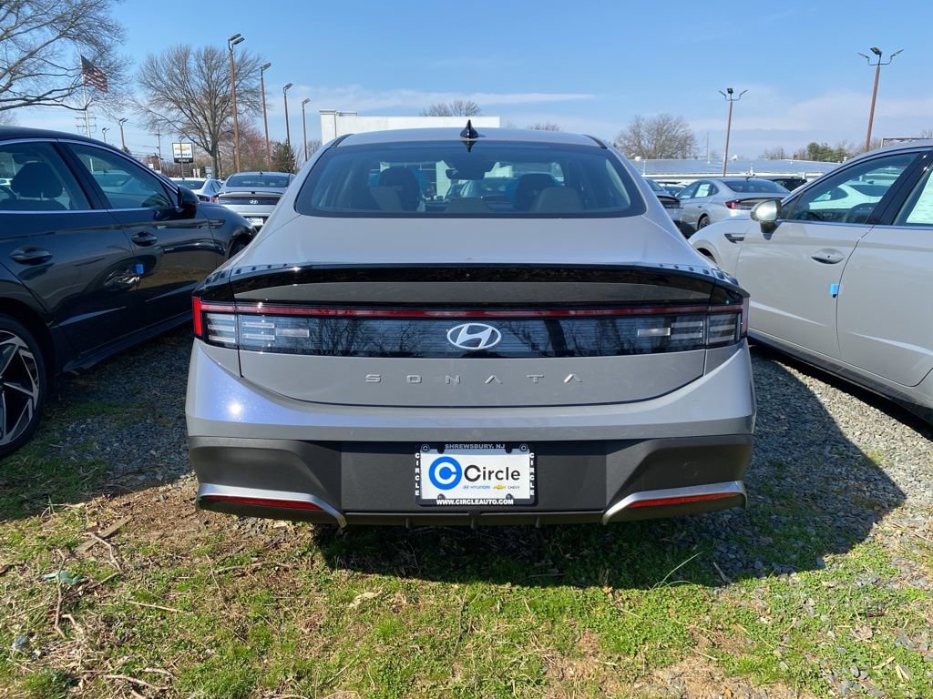 New 2026 Hyundai Sonata SE image 4