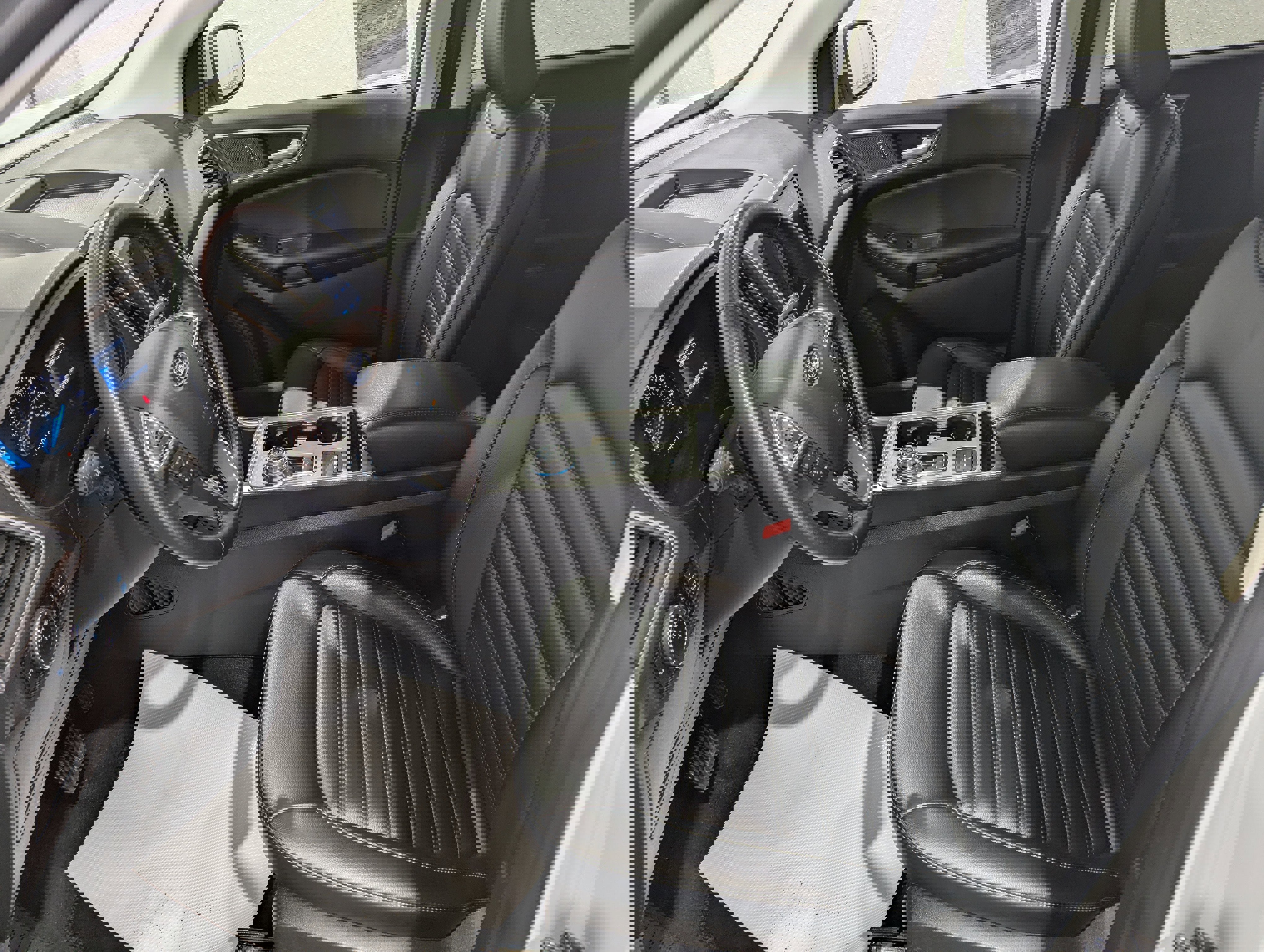 Used 2024 Ford Edge SEL w/ Convenience Package image 14