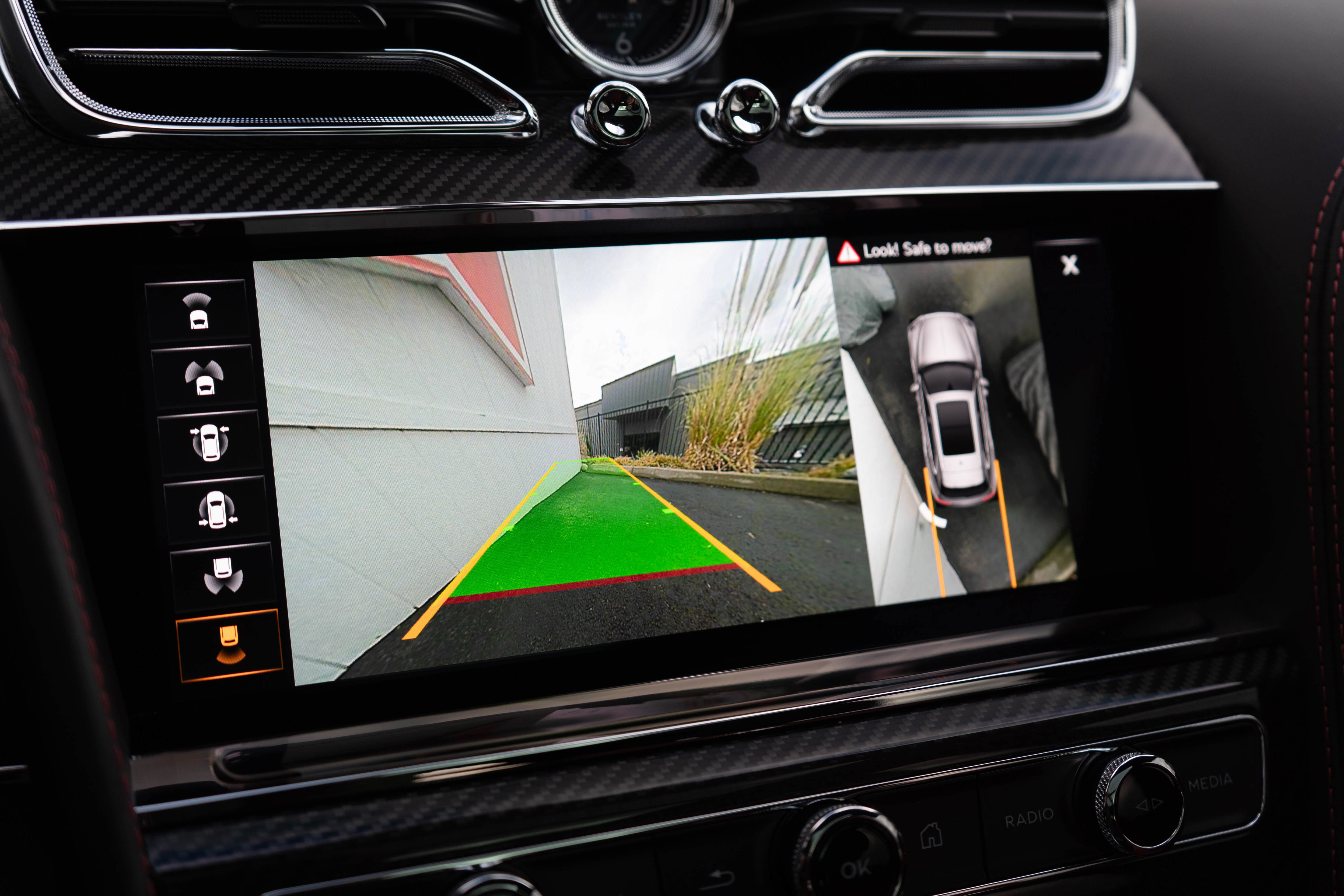 Used 2021 Bentley Bentayga Speed image 17